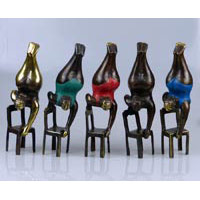 Elfi Bronze Handstand 27 cm